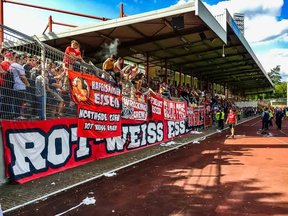 bananenflanke RW Essen1